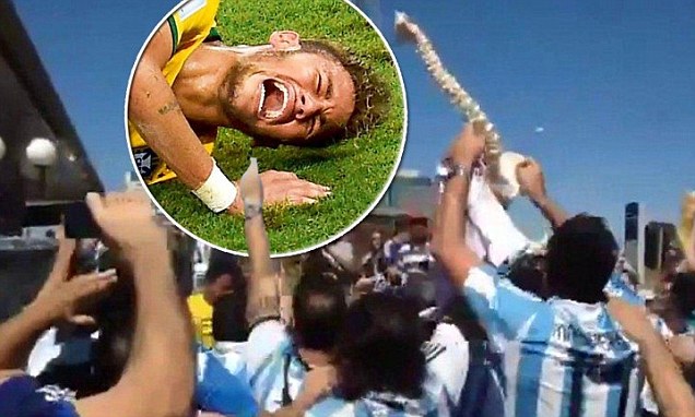 Argentina, Pendukungnya Sambut Gembira Neymar Cedera
